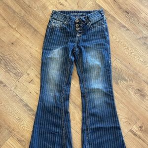 Woman’s stripe flare jeans